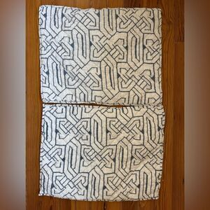 Elisabeth York Pillowshams